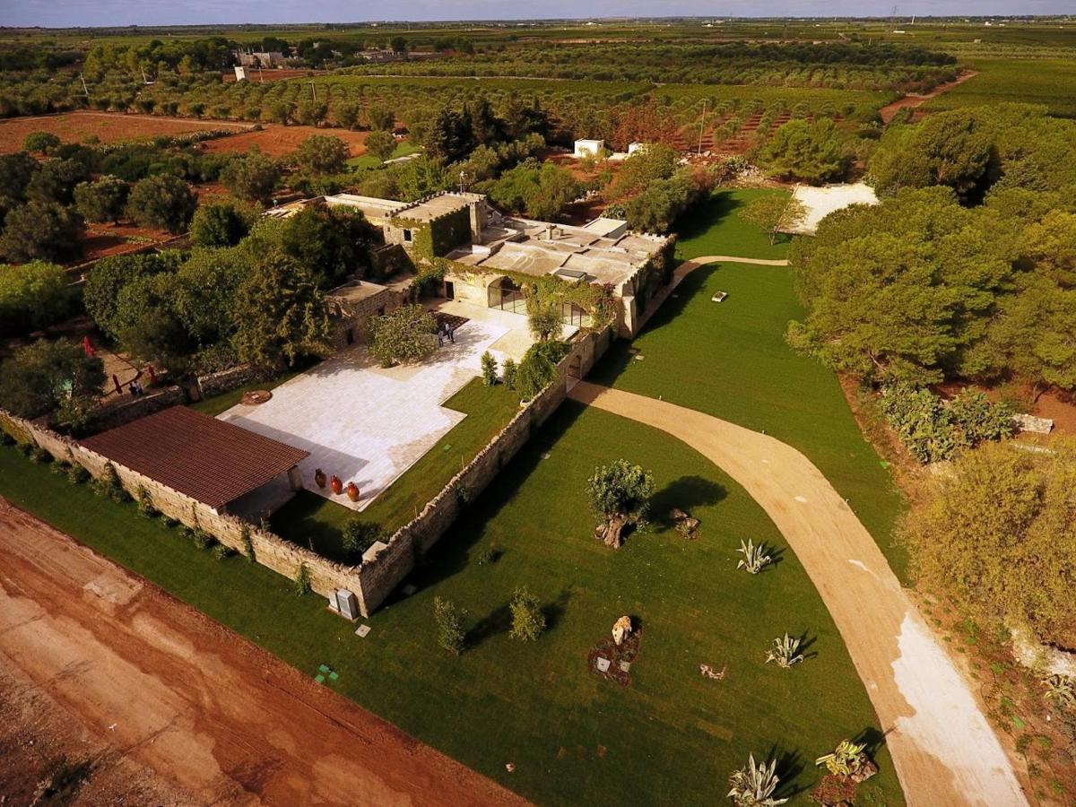 Masseria Li Reni มันดูเรีย ภายนอก รูปภาพ