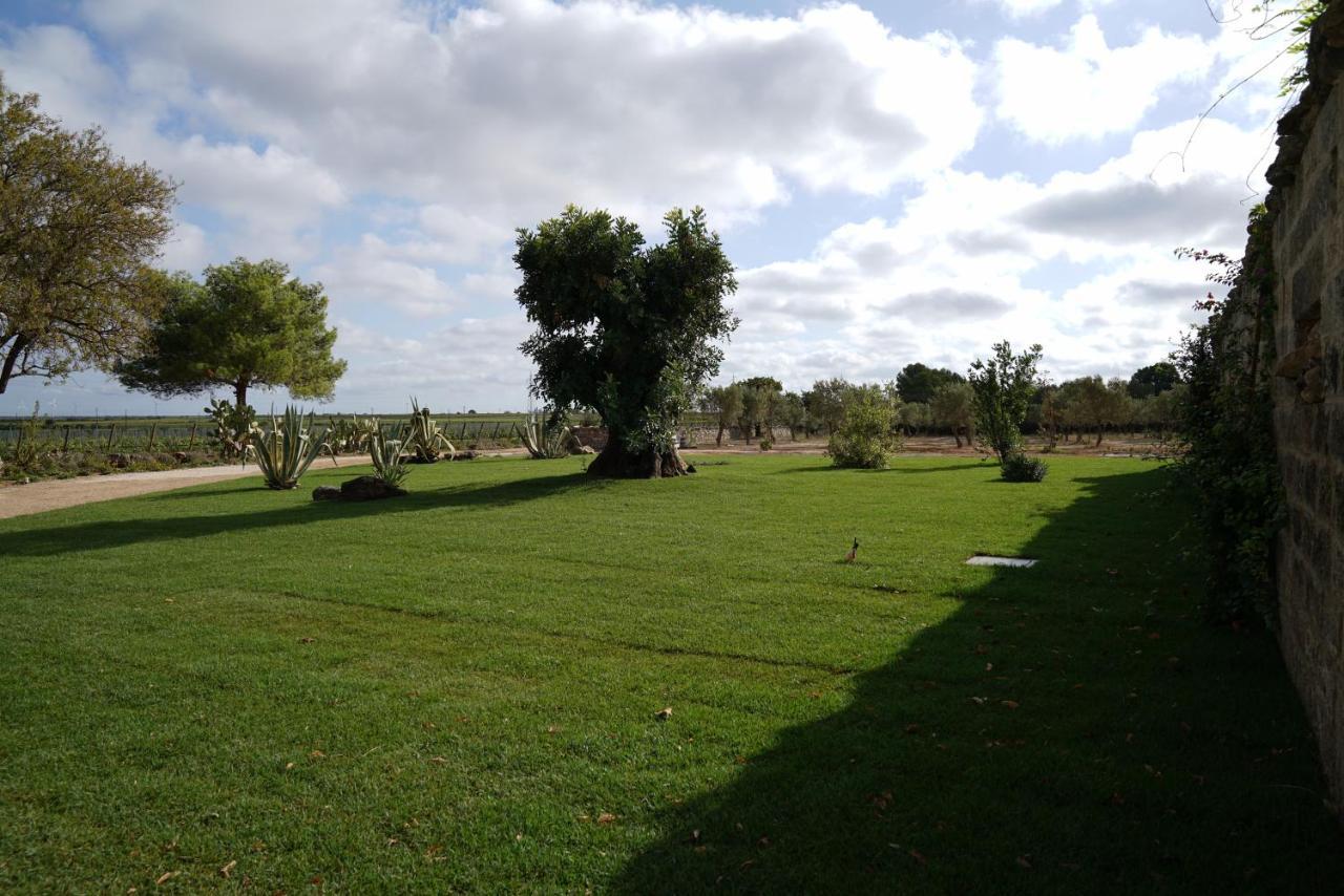 Masseria Li Reni มันดูเรีย ภายนอก รูปภาพ
