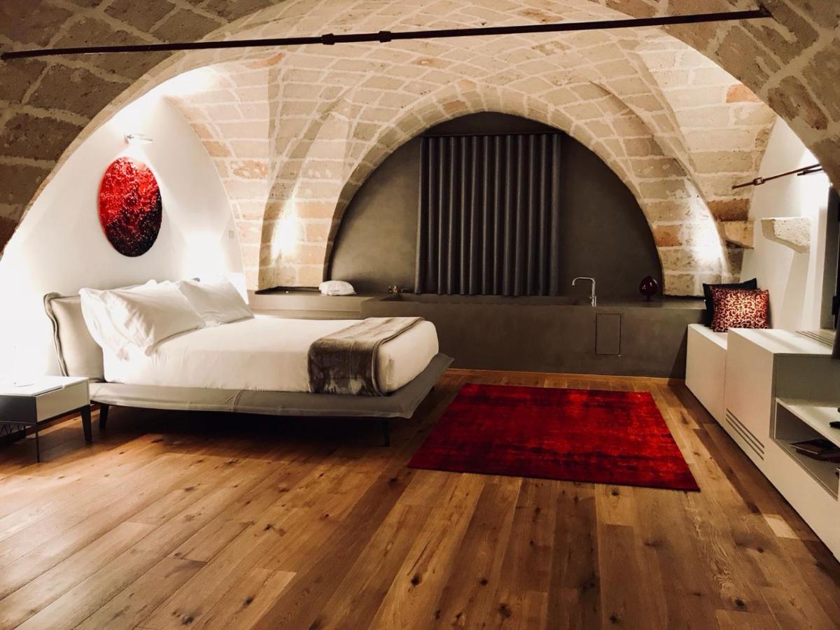 Masseria Li Reni มันดูเรีย ภายนอก รูปภาพ