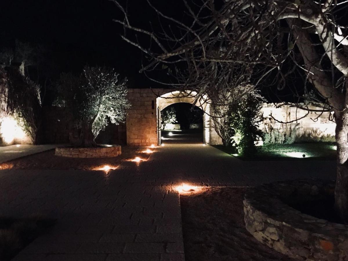 Masseria Li Reni มันดูเรีย ภายนอก รูปภาพ