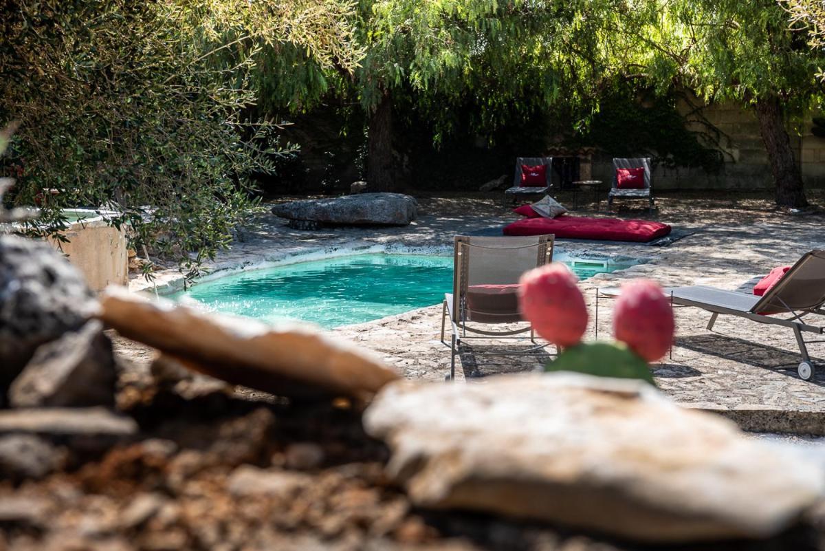 Masseria Li Reni มันดูเรีย ภายนอก รูปภาพ